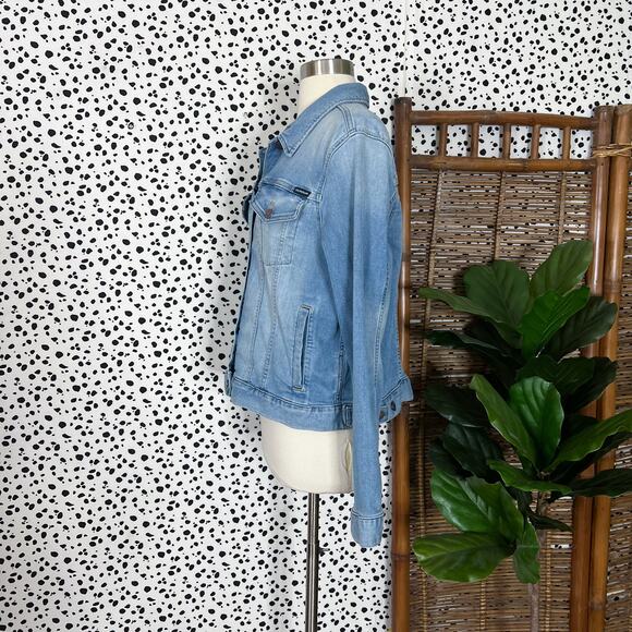 Calvin Klein | Denim Trucker Light Wash Blue Button Designer Jean Jacket XL EUC - Picture 8 of 11
